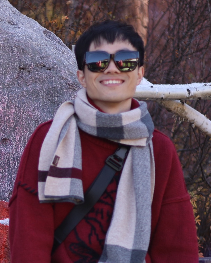Portrait of Runxin Xu